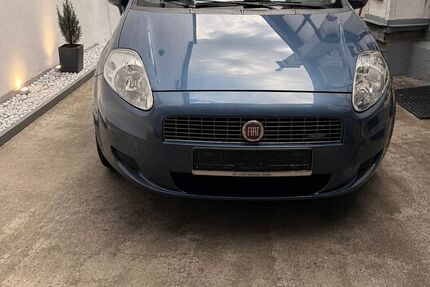 Fiat Punto 123.000 km 1.999 &euro; Remagen 53424
