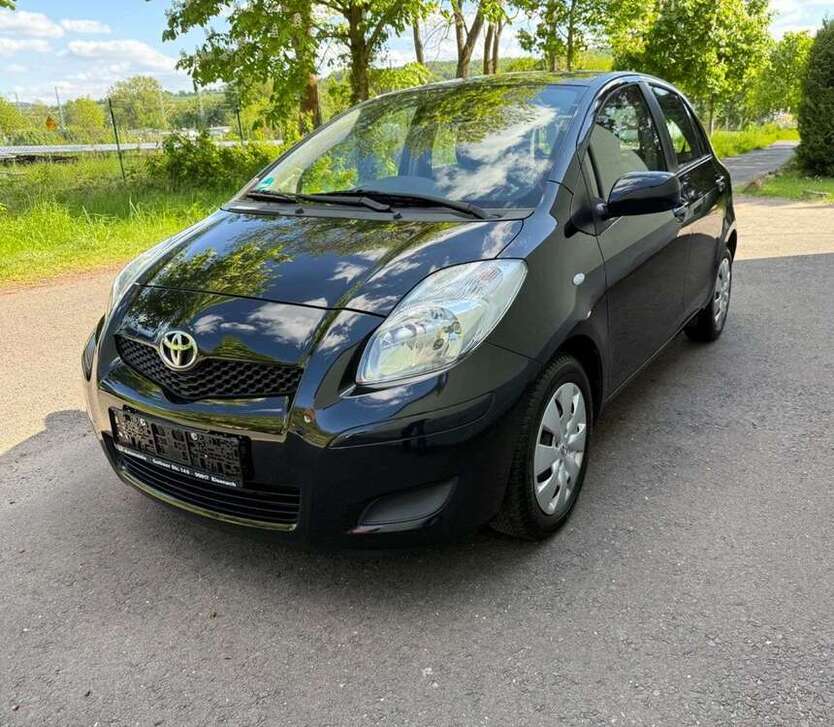 Yaris