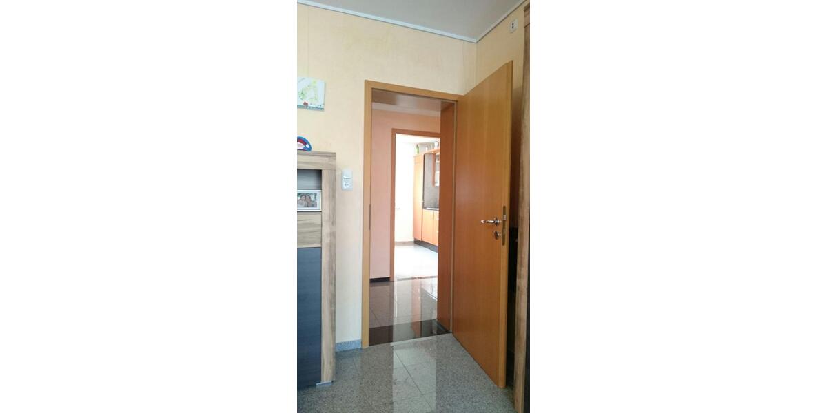 Etagenwohnung Hanau Großauheim - 2 Zimmer, 60 m&sup2;, 210.000&euro; | Angebot:26442141