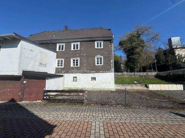 Doppelhaushälfte Neuenrade - 8 Zimmer, 170 m&sup2;, 134.900&euro; | Angebot:26258033