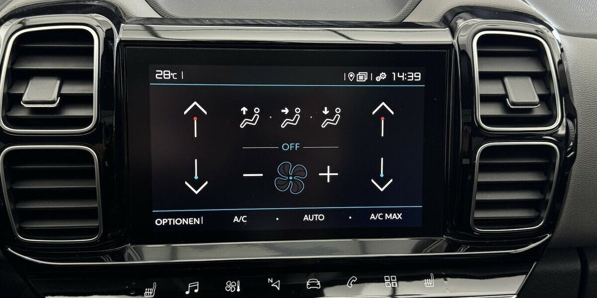 Citroen C5 Aircross 130 EAT 8 Shine Pack Panoramadach 27.120 km 18.760 &euro; Lich 35423