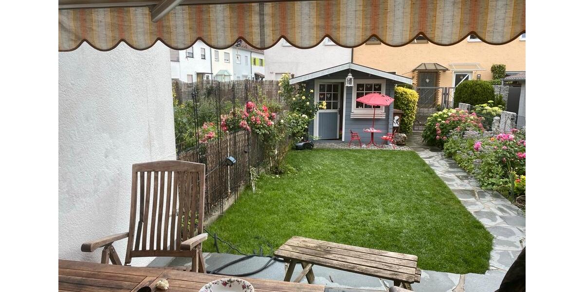 Reihenhaus Augsburg Lechhausen - 4 Zimmer, 94 m&sup2;, 450.000&euro; | Angebot:25406889