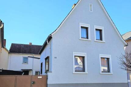 Haus Haßloch - 8 Zimmer, 105 m&sup2;, 349.000&euro; | Angebot:25707694