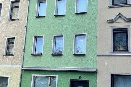 Haus Burgstädt - 6 Zimmer, 150 m&sup2;, 120.000&euro; | Angebot:25741423