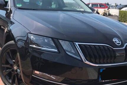 Skoda Octavia 146.943 km 12.499 &euro; Bleckede 21354