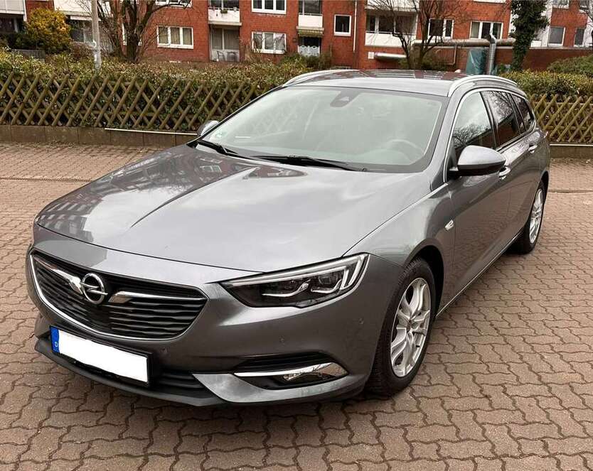 Opel Insignia 104.000 km 11.990 € Hamburg 22529