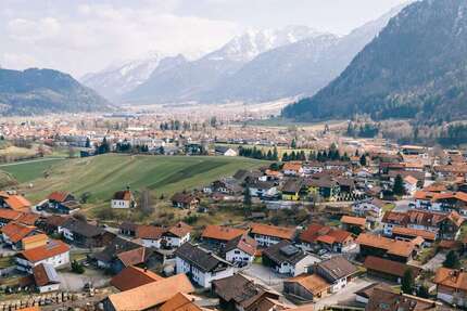 Haus Pfronten - 12 Zimmer, 340 m&sup2;, 1.250.000&euro; | Angebot:26110395