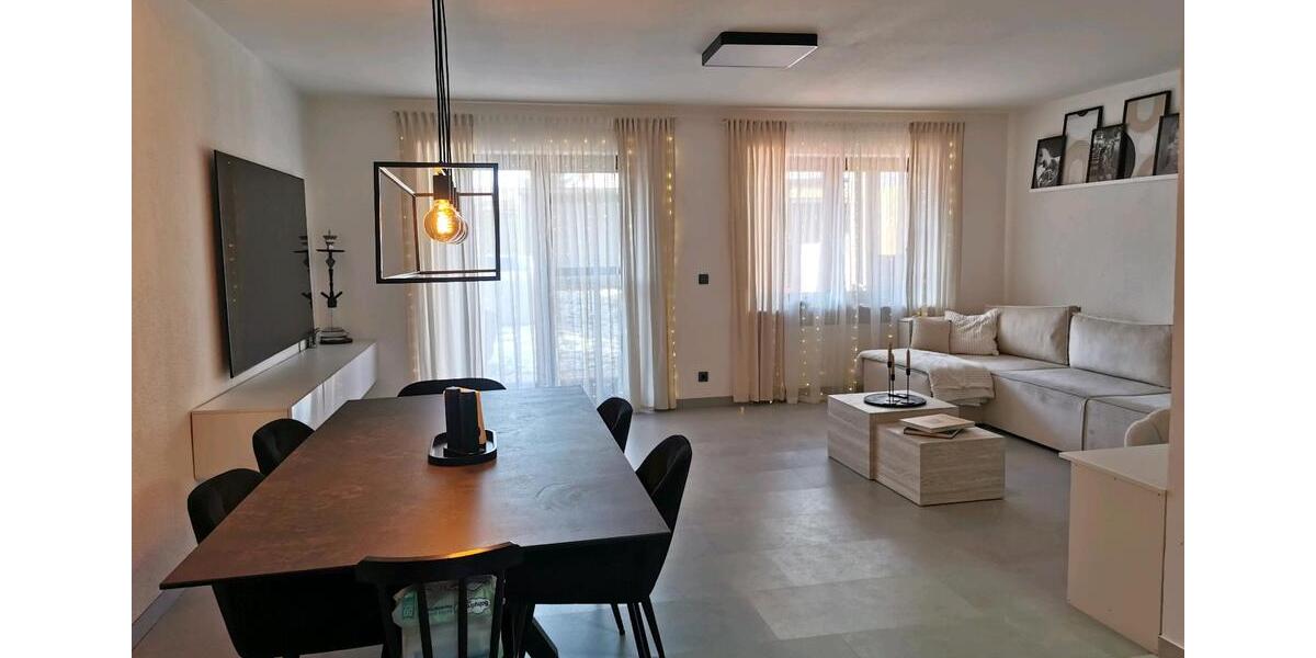 Reihenhaus Germaringen - 10 Zimmer, 130 m&sup2;, 1.600&euro; | Angebot:26153718