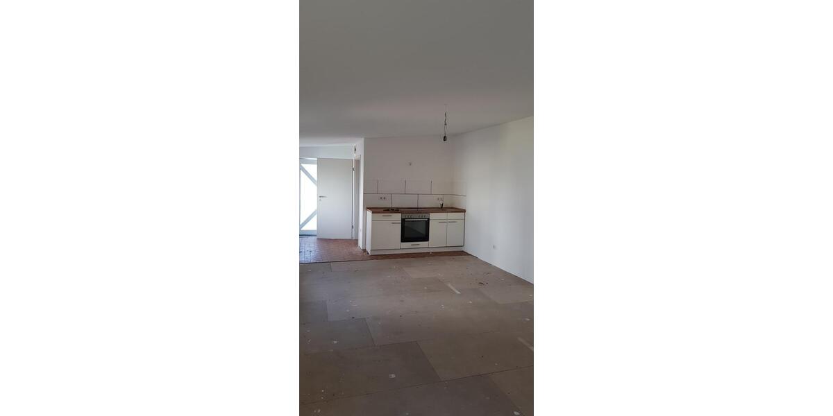 Etagenwohnung Neumünster - 1 Zimmer, 37 m&sup2;, 370&euro; | Angebot:25253174