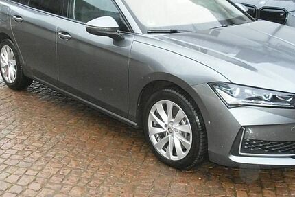 Skoda Superb 14.600 km 38.000 &euro; Waldheim 04736