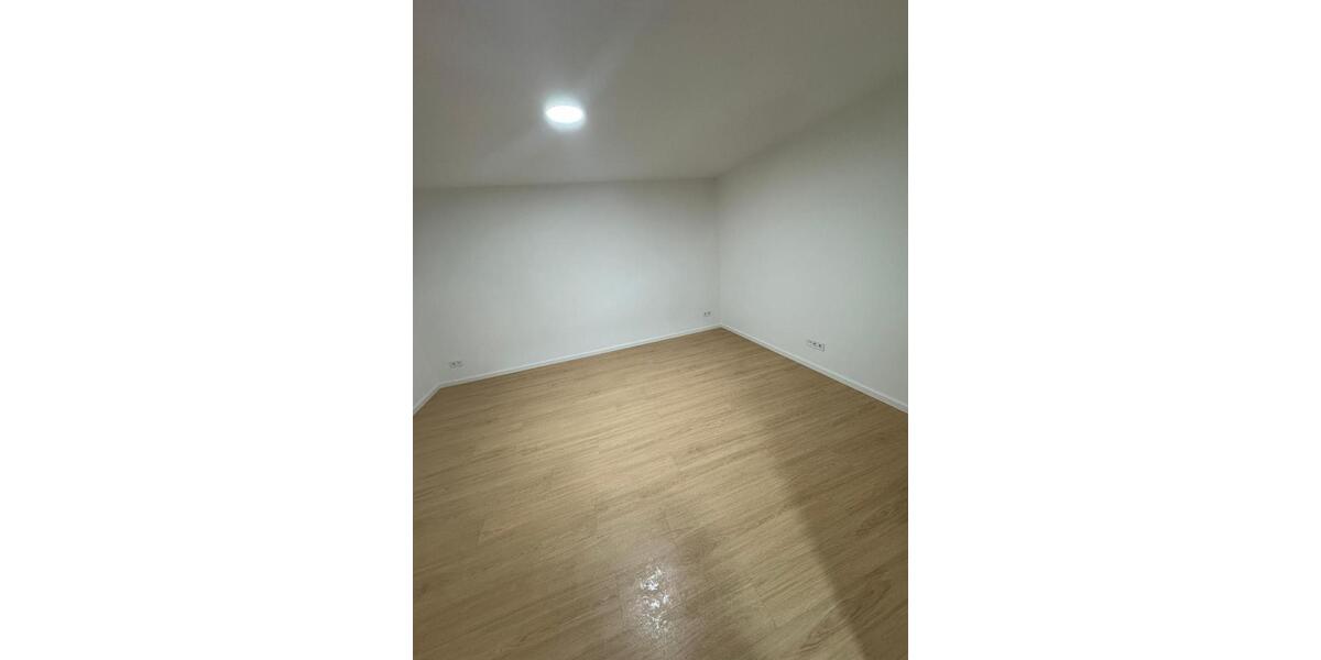 Etagenwohnung Marburg Marbach - 3 Zimmer, 90 m&sup2;, 1.150&euro; | Angebot:26342875