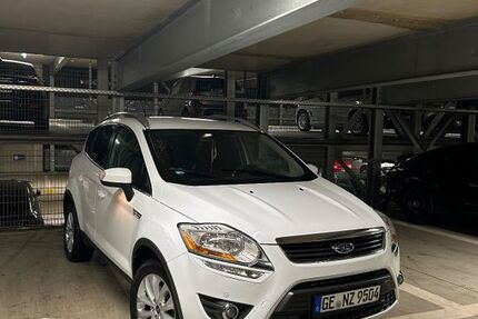 Ford Kuga 156.000 km 9.000 &euro; Gelsenkirchen 45899