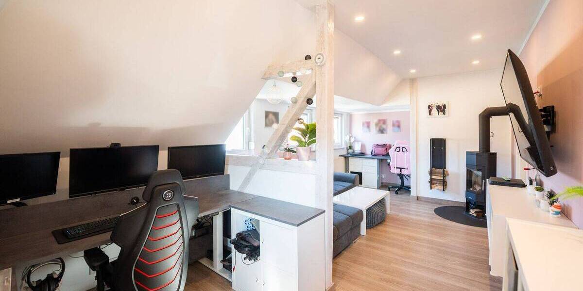 Etagenwohnung Rudolstadt Cumbach - 3 Zimmer, 89 m&sup2;, 160.000&euro; | Angebot:25929531