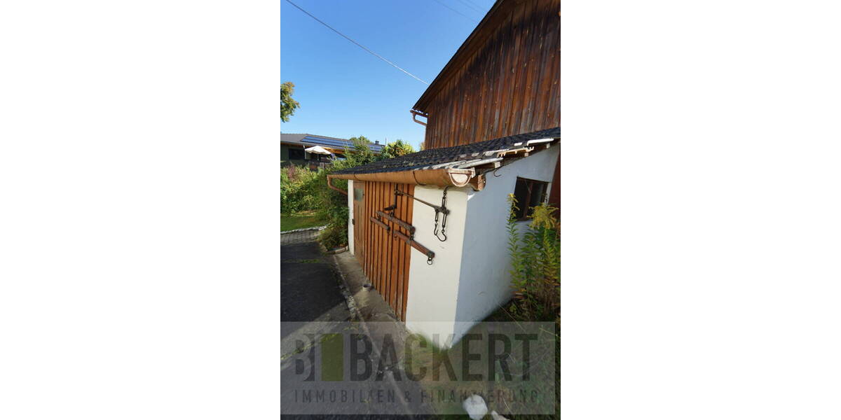 Mehrfamilienhaus, Wohnhaus Mainleus Danndorf - 7 Zimmer, 204 m&sup2;, 320.000&euro; | Angebot:25669761