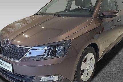 Skoda Fabia 54.000 km 10.890 &euro; Dresden 01067