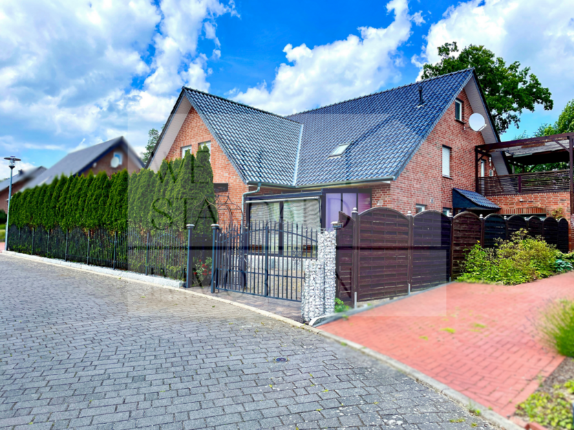 Haus zum Kaufen in Riemsloh 549.999 € 261 m²
