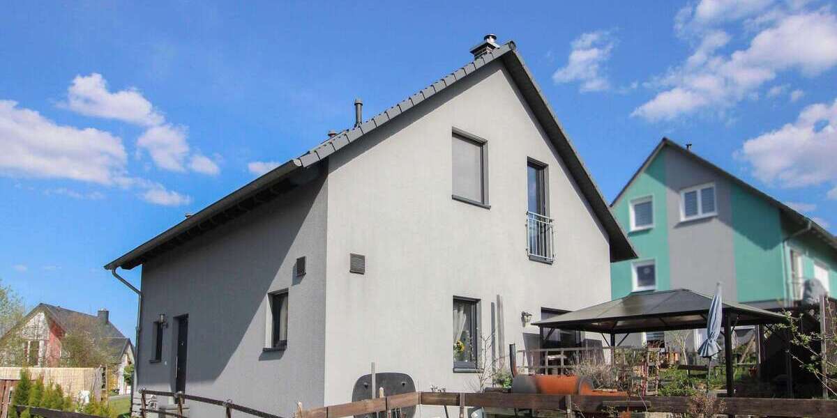 Einfamilienhaus Sebnitz - 4 Zimmer, 120 m&sup2;, 349.000&euro; | Angebot:26763833