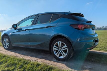 Opel Astra 110.501 km 9.990 &euro; Duisburg 47259