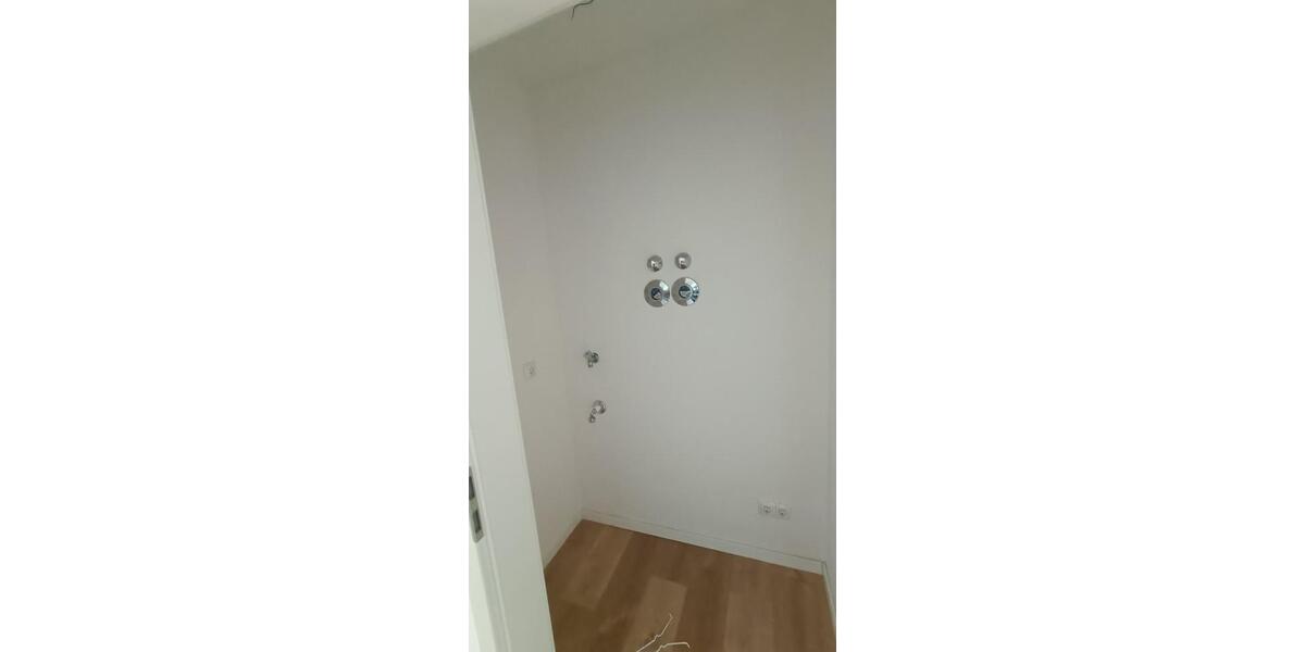 Dachgeschoßwohnung Erfurt Johannesplatz - 2 Zimmer, 50 m&sup2;, 540&euro; | Angebot:26340730