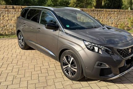Peugeot 5008 57.000 km 21.990 &euro; Birkenheide 67134