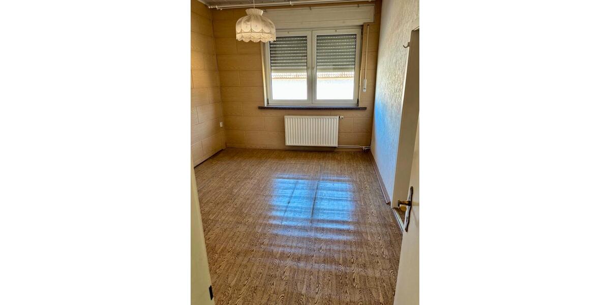 Einfamilienhaus Jessen (Elster) - 4 Zimmer, 100 m&sup2;, 120.000&euro; | Angebot:26977344