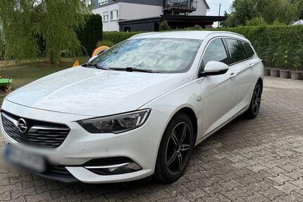 Opel Insignia 208.000 km 9.450 &euro; Oberndorf 78727