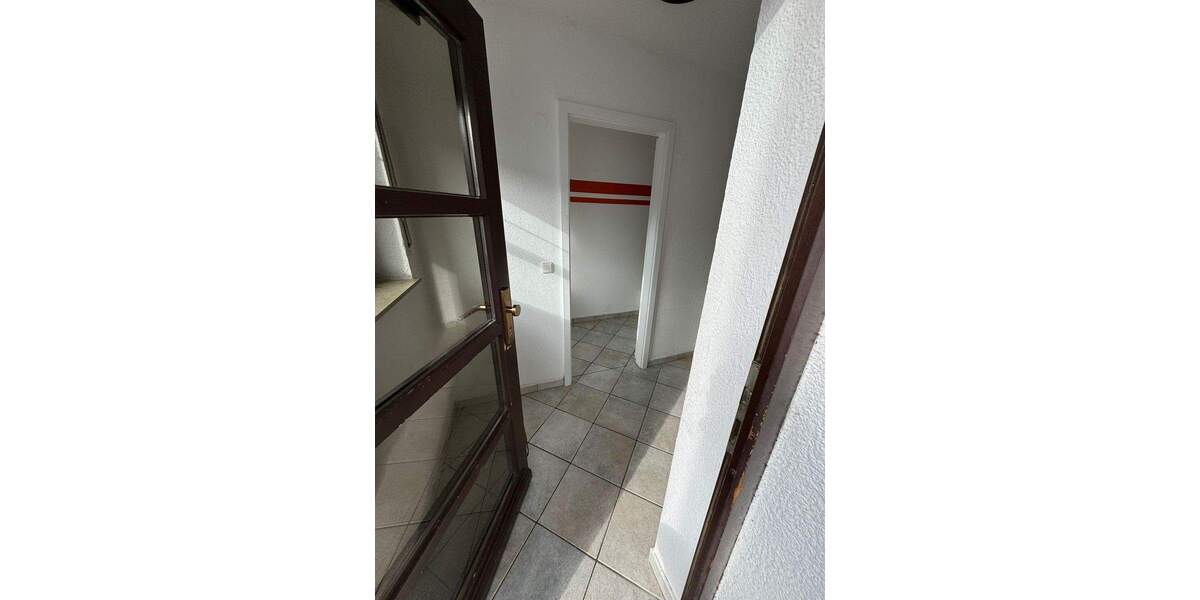 Reihenmittelhaus Ludwigshafen Ruchheim - 5 Zimmer, 125 m&sup2;, 1.500&euro; | Angebot:25822304