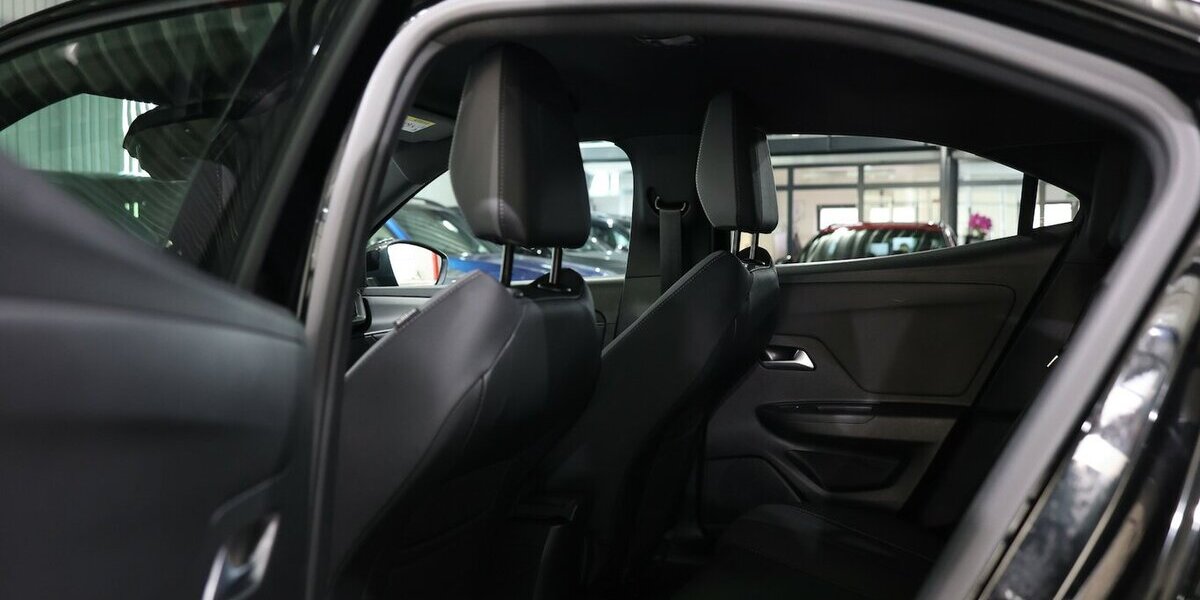 Opel Mokka 1.2 T GS-LINE SPORT TECH ALL-BLACK MATRIX 10.000 km 20.777 &euro; Hamm 59077