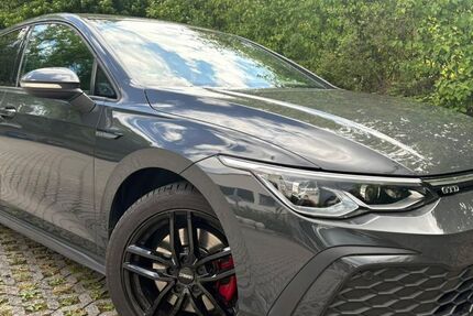 VW Golf 62.500 km 29.099 &euro; Munchen 81539