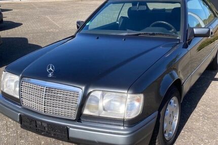 Mercedes-Benz E 200 187.500 km 8.999 &euro; Löningen 49624