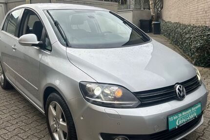 VW Golf 195.000 km 6.250 &euro; Düsseldorf 40589