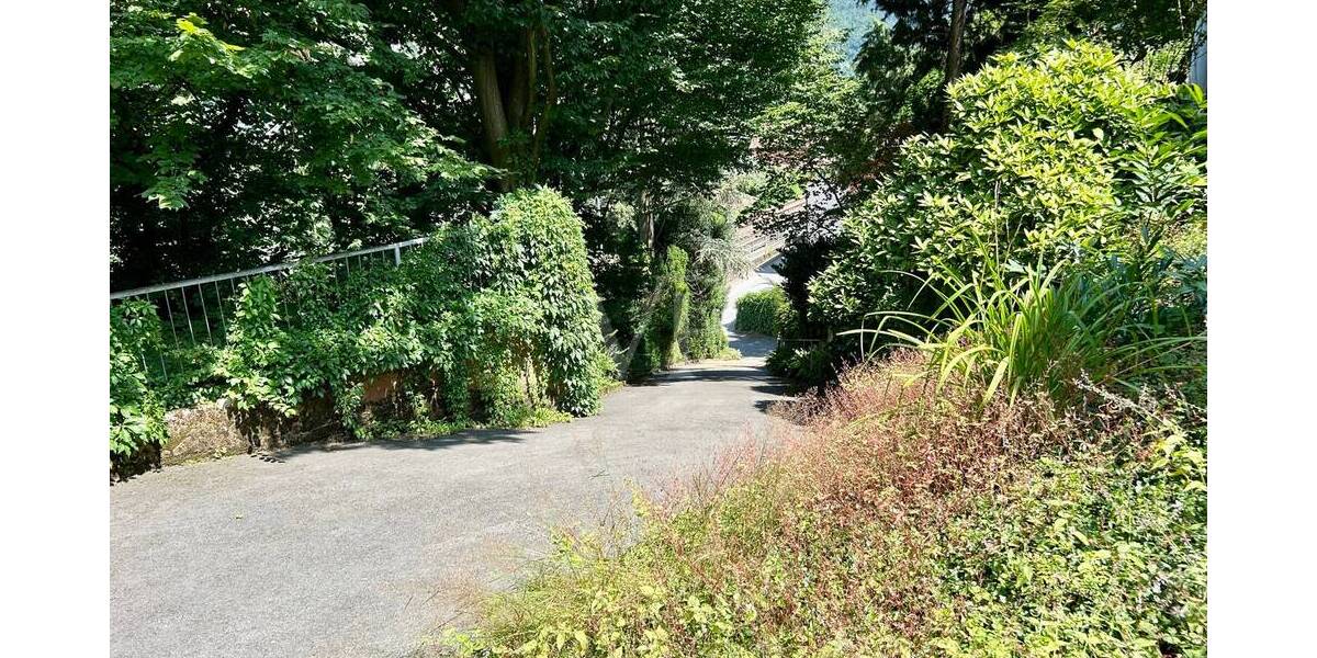 Idyllische Doppelhaushälfte mit Garten und herrlichem Ausblick 5 zimmer