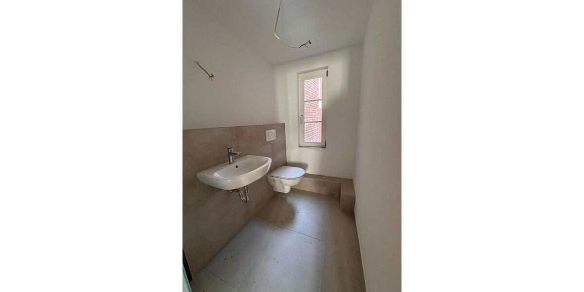 Etagenwohnung Herborn - 4.5 Zimmer, 143 m&sup2;, 1.200&euro; | Angebot:26336725