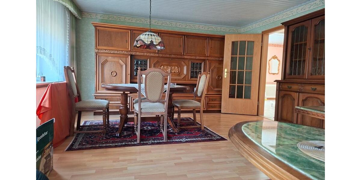 Einfamilienhaus Bremerhaven Schiffdorferdamm - 4 Zimmer, 120 m&sup2;, 190.000&euro; | Angebot:27111446
