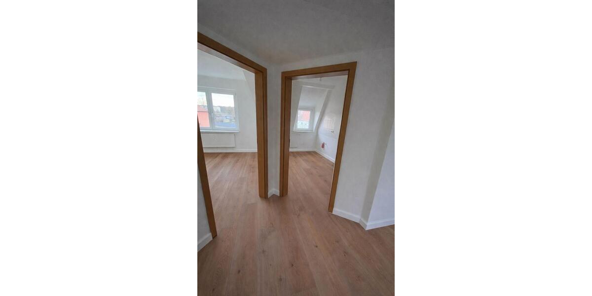 Dachgeschoßwohnung Welzow - 2 Zimmer, 55 m&sup2;, 357&euro; | Angebot:25342227