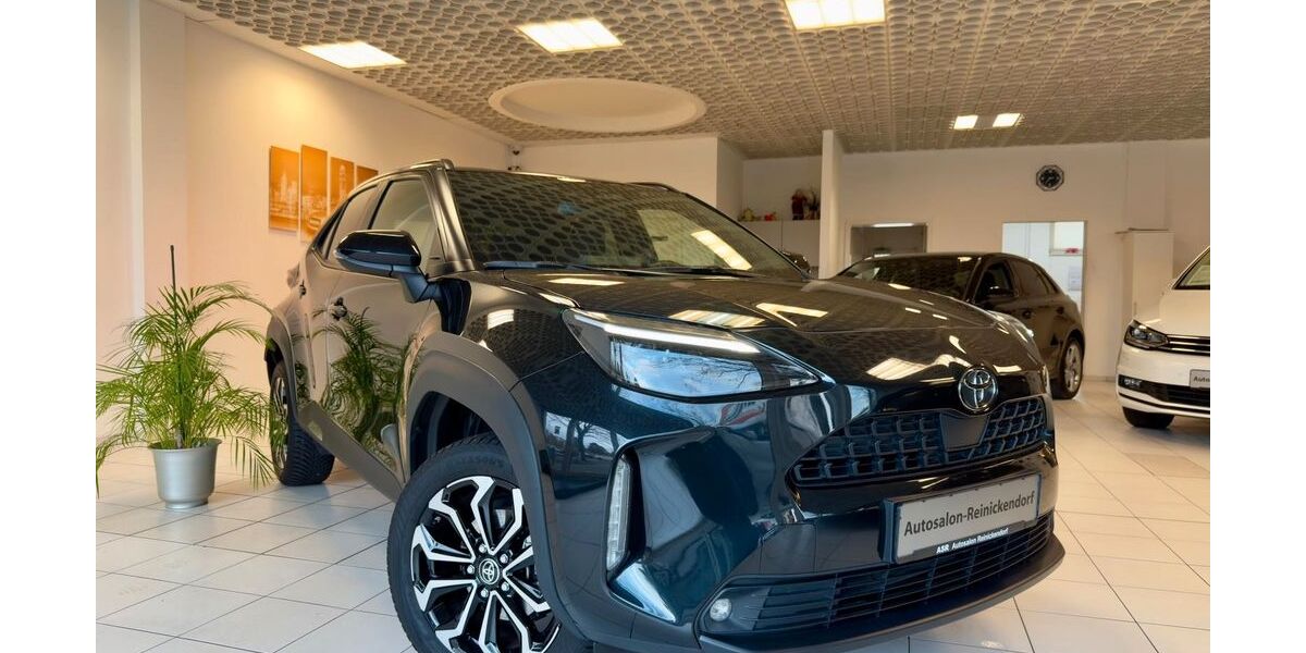 Toyota Yaris Cross 18.290 km 23.980 &euro; Berlin 13403