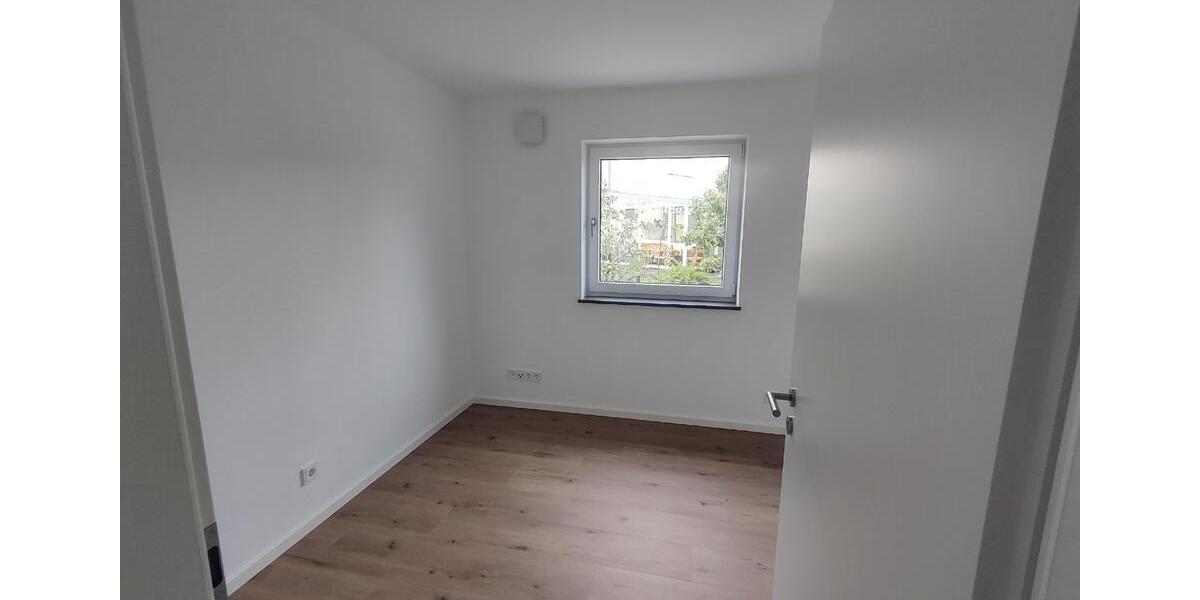 Etagenwohnung Buchloe - 2.5 Zimmer, 79 m&sup2;, 1.105&euro; | Angebot:26385546