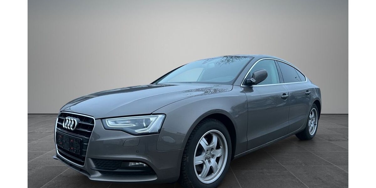 Audi A5 150.000 km 11.999 &euro; Lahr 77933