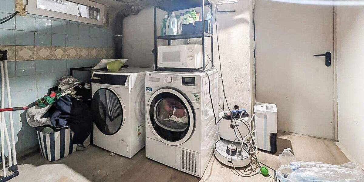 Etagenwohnung Bochum Gerthe - 7 Zimmer, 172 m&sup2;, 400.000&euro; | Angebot:24820654