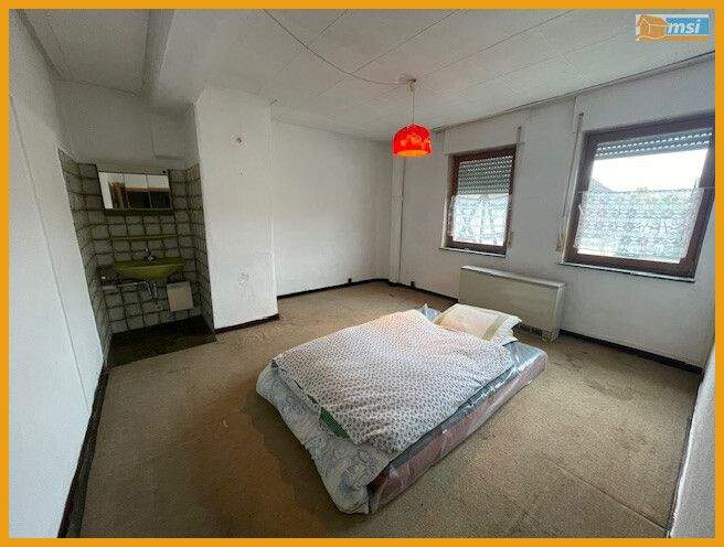 Einfamilienhaus Alsfeld / Eifa Eifa - 8 Zimmer, 180 m&sup2;, 82.900&euro; | Angebot:25800249
