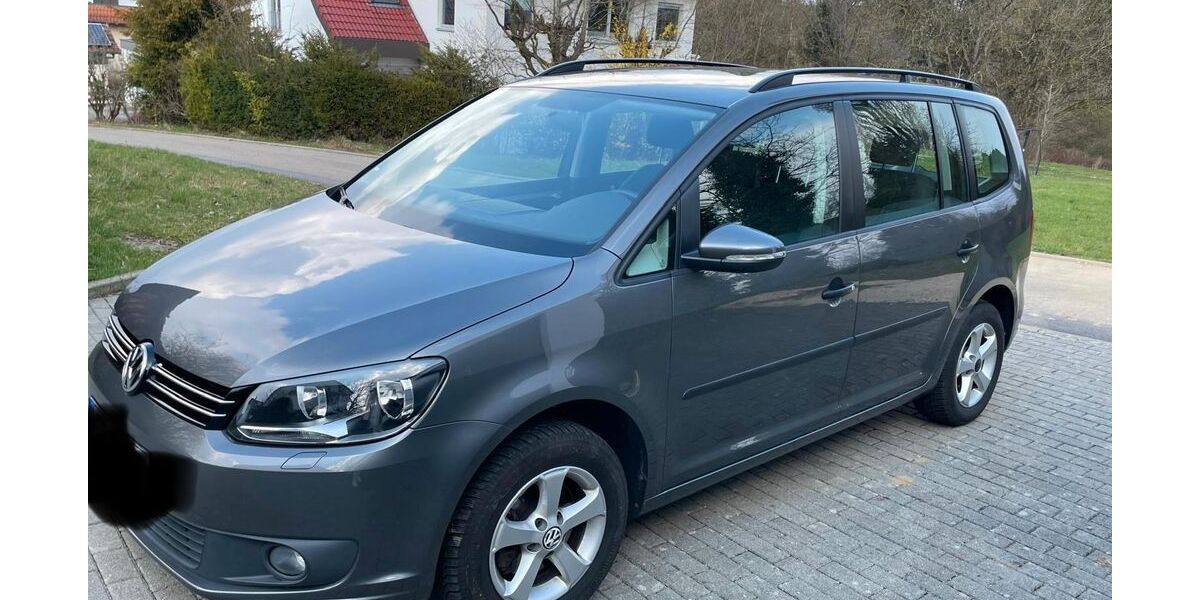VW Touran 146.112 km 9.490 &euro; Schwäbisch Gmünd 73527