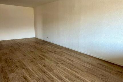 Wohnung Marburg Marbach - 4 Zimmer, 90 m&sup2;, 450&euro; | Angebot:26232508