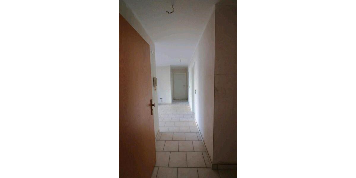 Etagenwohnung Rheinböllen - 3 Zimmer, 75 m&sup2;, 690&euro; | Angebot:26040603