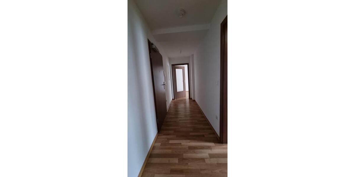 Modernes Wohnen mit Balkon im EG 2 zimmer