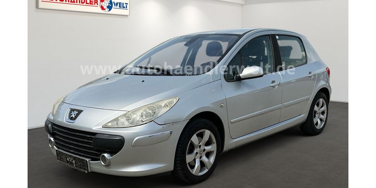 Peugeot 307 207.652 km 899 &euro; Brehna 06796