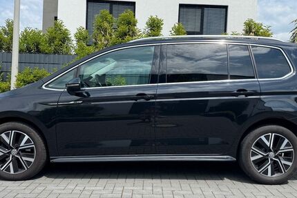 VW Touran 67.700 km 20.998 &euro; Hannover 30457