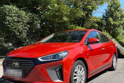 Hyundai IONIQ 106.000 km 11.900 &euro; München 81377