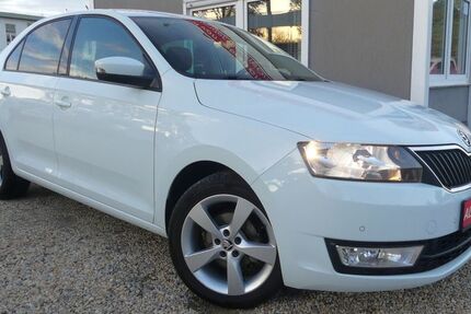 Skoda Rapid 104.692 km 7.499 € Leipzig 04179
