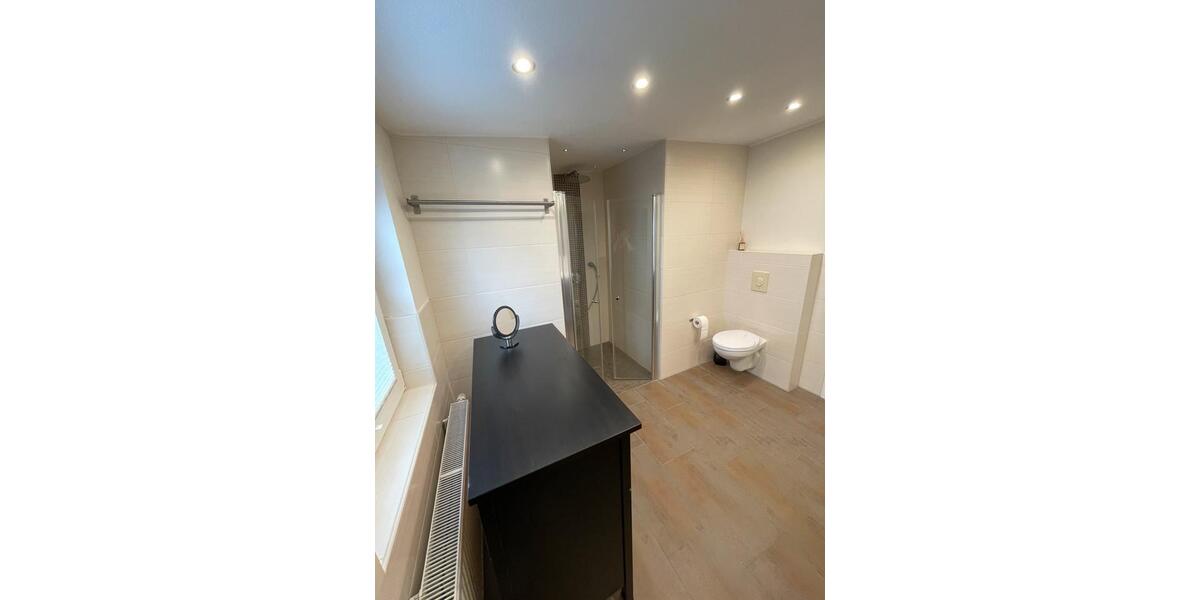 Einfamilienhaus Sande - 3 Zimmer, 120 m&sup2;, 300.000&euro; | Angebot:26797574