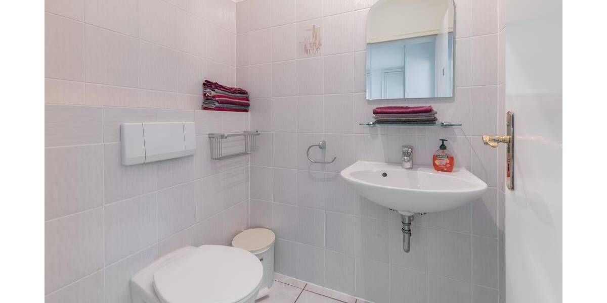 Mehrfamilienhaus, Wohnhaus Reinbek - 5 Zimmer, 157 m&sup2;, 675.000&euro; | Angebot:25355904